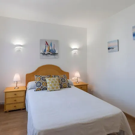 Lets Holidays 2 Minutes To The Beach With Wifi
