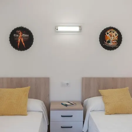 Lets Holidays 2 Minutes To The Beach With Wifi * Tossa de Mar